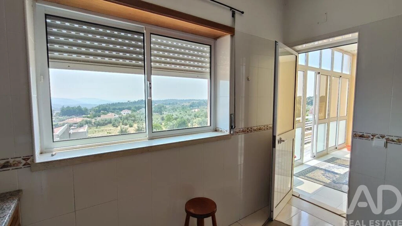 Apartamento T2 para Arrendamento em Figueiró dos Vinhos e Bairradas Foto 30