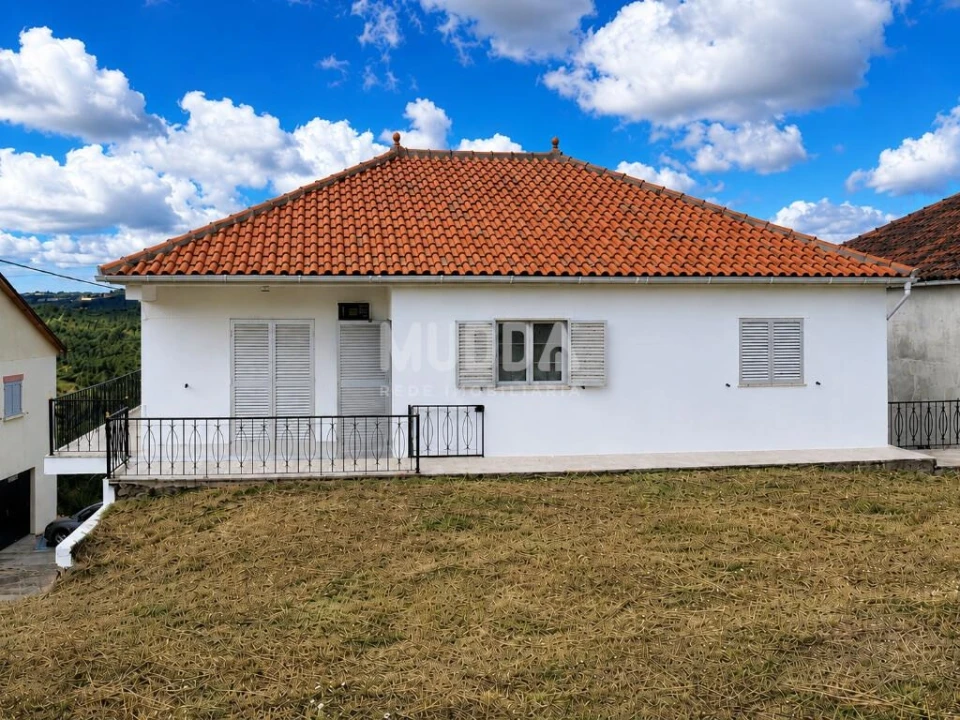 Moradia T3 para Venda em Sanfins Foto 1