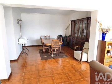 Moradia T5 para Venda em Vila Caiz