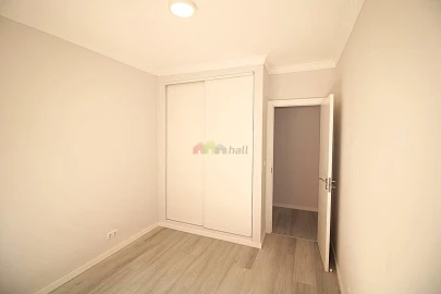 Apartamento T2 para Venda em Corroios