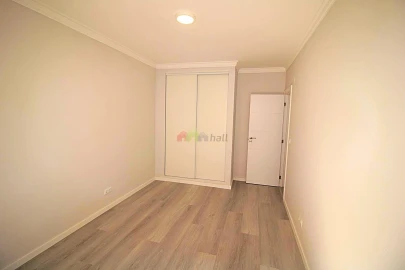 Apartamento T2 para Venda em Corroios