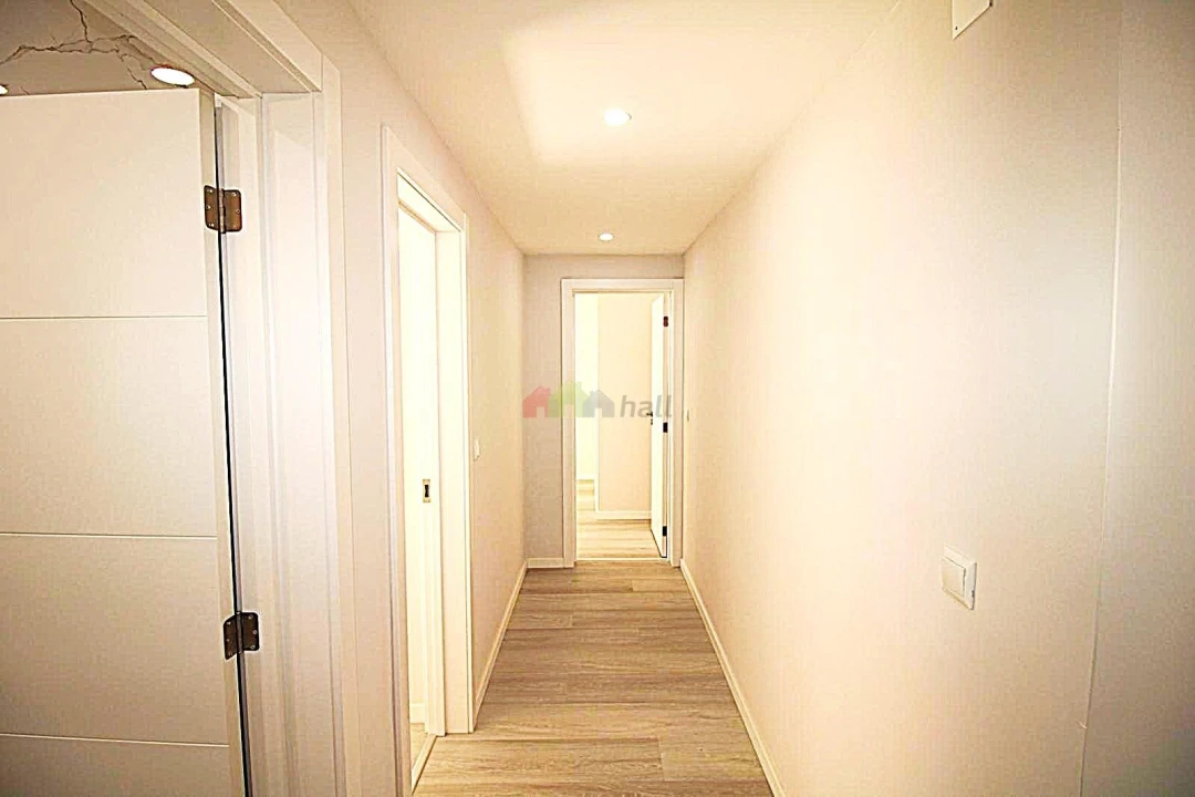 Apartamento T2 para Venda em Corroios Foto 7