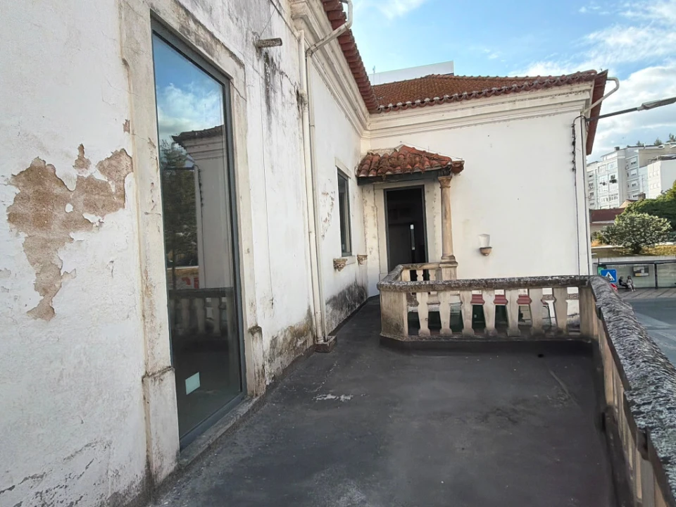 Prédio para Venda em São Martinho do Bispo e Ribeira de Frades Foto 8