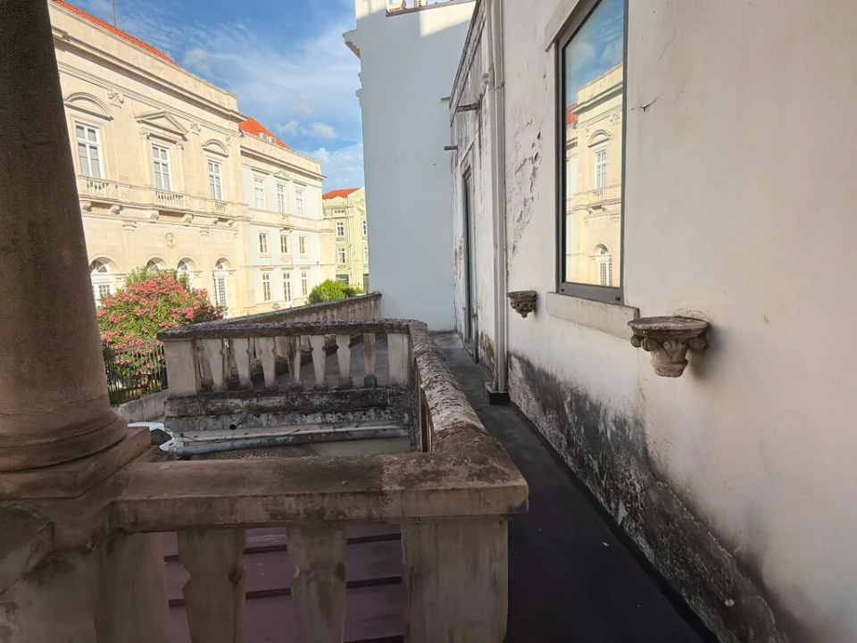 Prédio para Venda em São Martinho do Bispo e Ribeira de Frades Foto 10