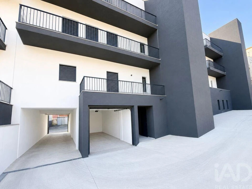Apartamento T2 para Venda em Santa Maria Maior Foto 18