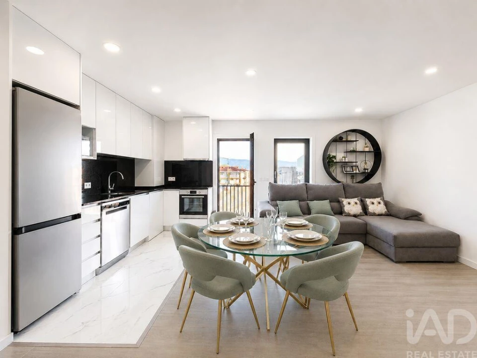 Apartamento T2 para Venda em Santa Maria Maior Foto 8