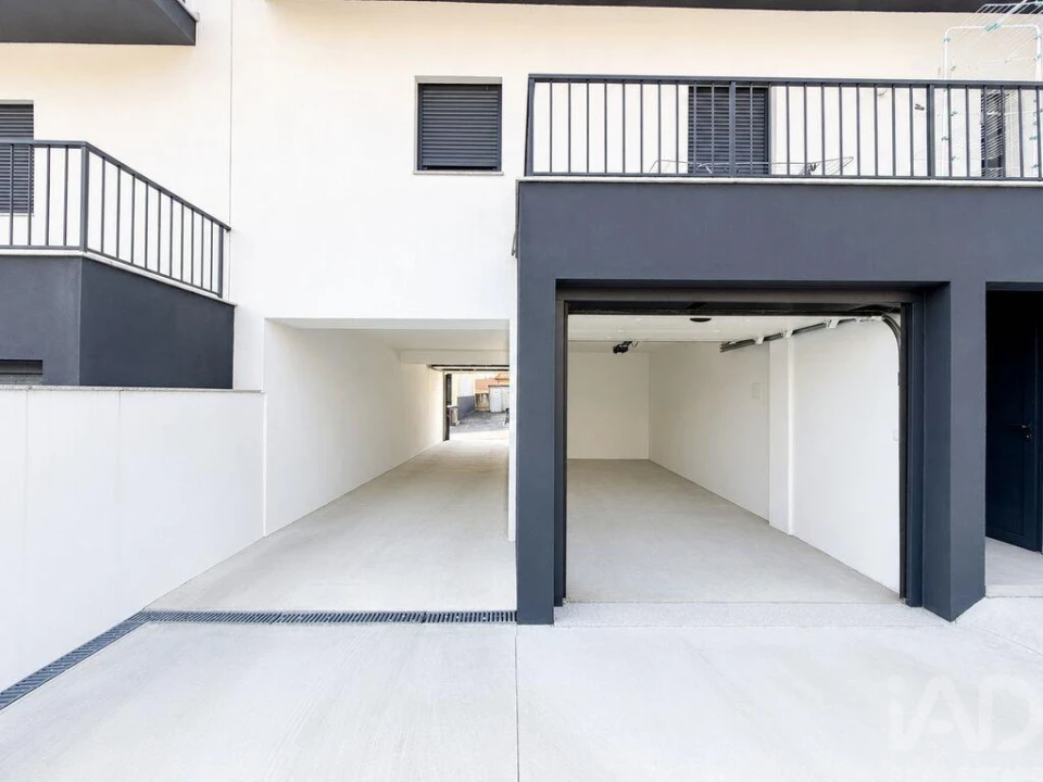 Apartamento T2 para Venda em Santa Maria Maior Foto 21