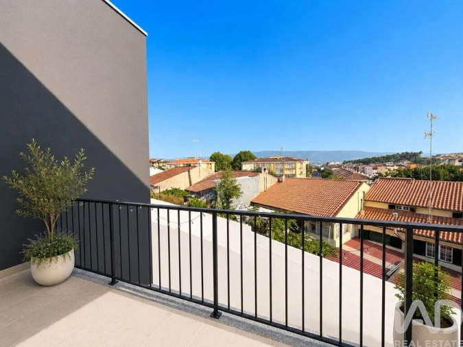 Apartamento T2 para Venda em Santa Maria Maior Foto 13