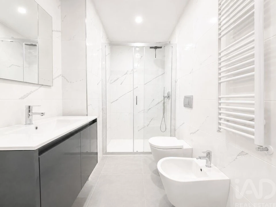 Apartamento T2 para Venda em Santa Maria Maior Foto 7