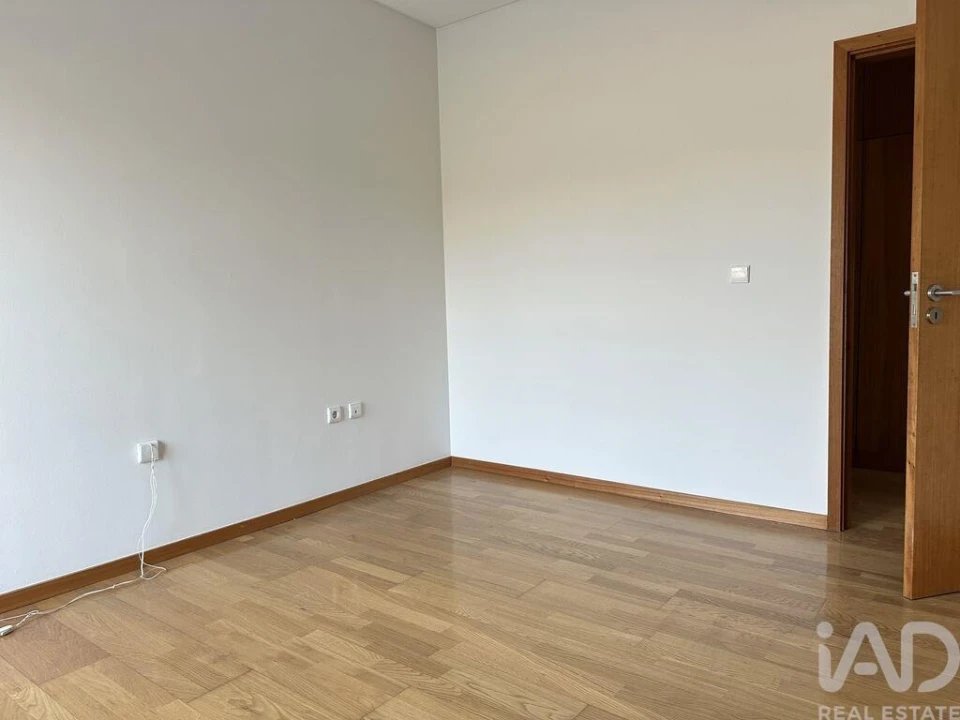 Apartamento T3 para Venda em Barcelinhos Foto 19