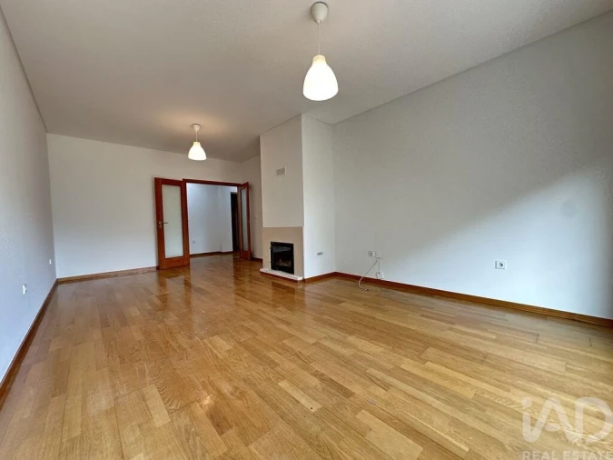 Apartamento T3 para Venda em Barcelinhos Foto 10