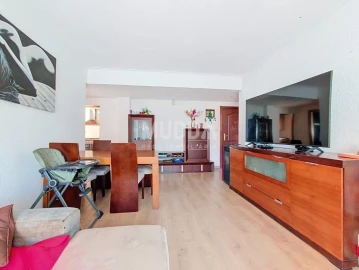 Apartamento T3 para Venda em Sé, Santa Maria e Meixedo