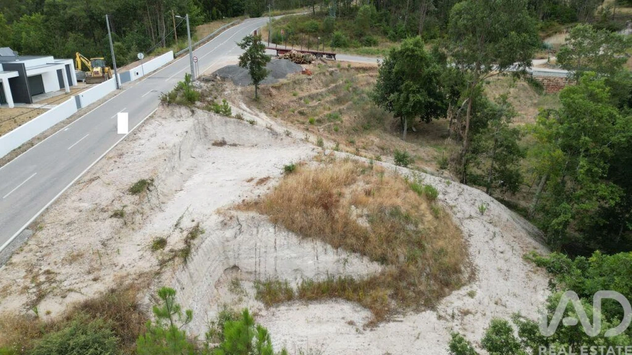 Terreno para Venda em São Miguel, Santa Eufémia e Rabaçal Foto 17