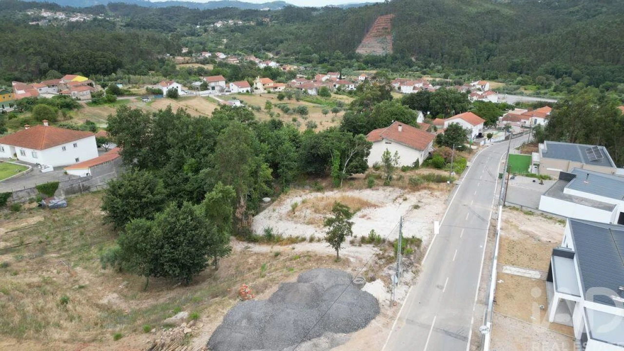 Terreno para Venda em São Miguel, Santa Eufémia e Rabaçal Foto 7