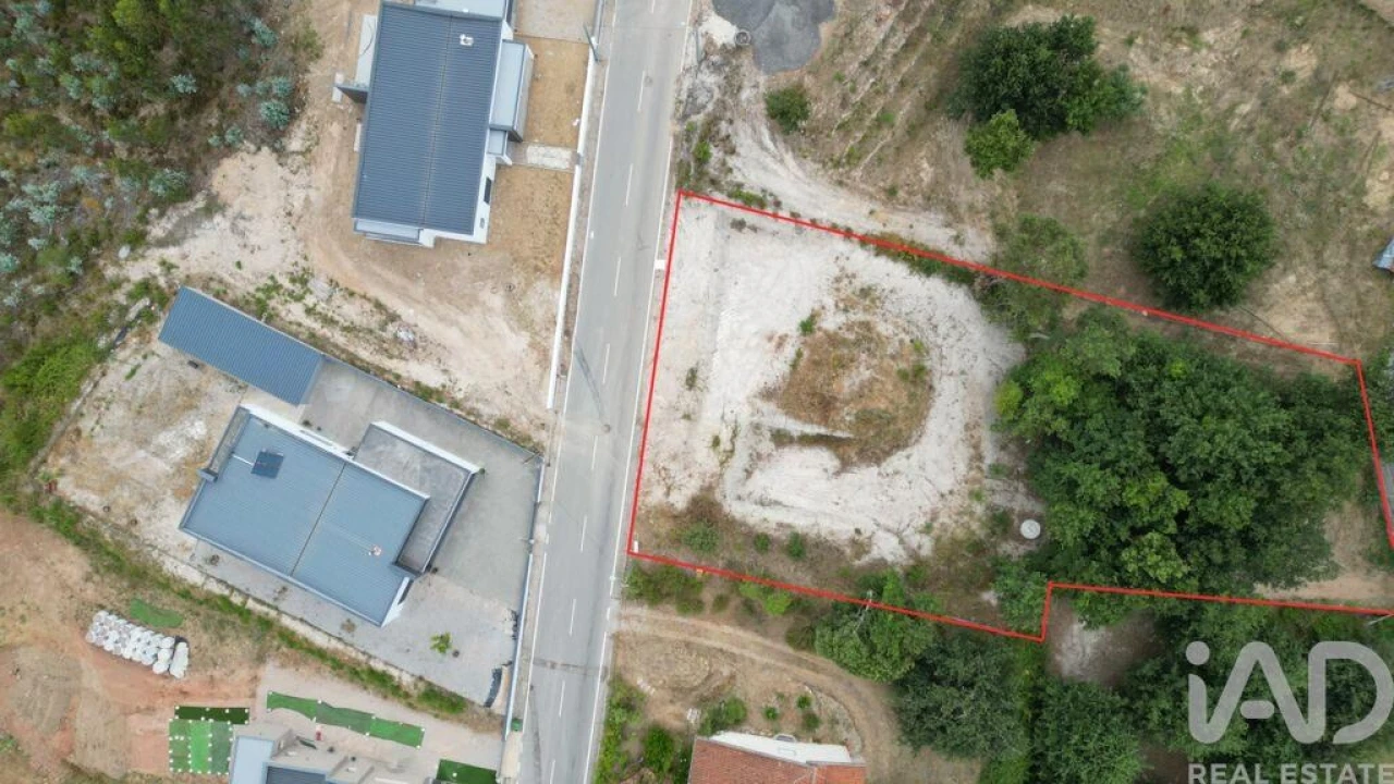 Terreno para Venda em São Miguel, Santa Eufémia e Rabaçal Foto 1