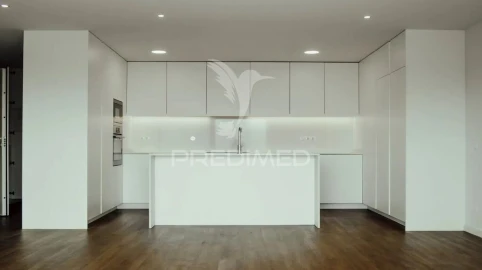 Apartamento T3 para Venda em Ferreiros e Gondizalves