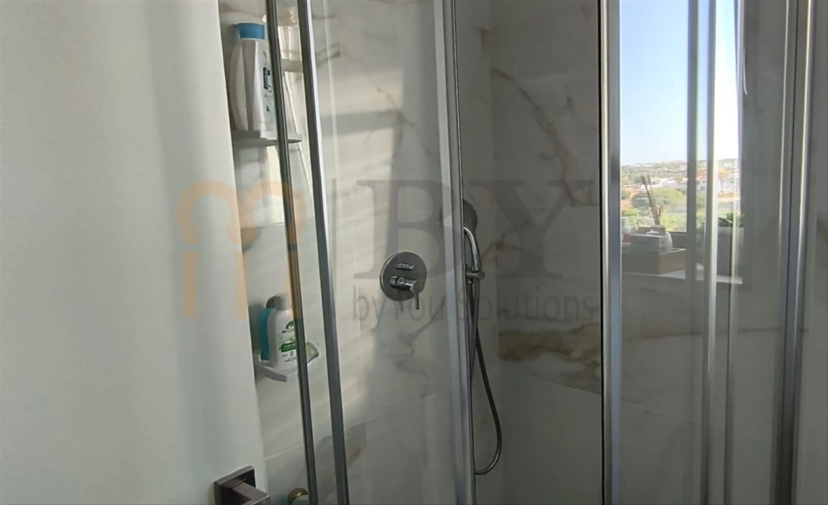 Apartamento T3 para Venda em Albufeira e Olhos de Água Foto 12