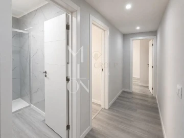 Apartamento T2 para Venda em Corroios