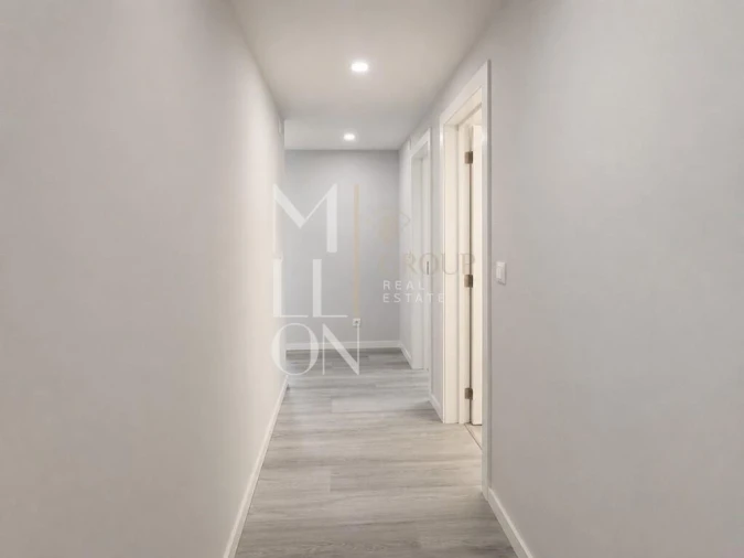 Apartamento T2 para Venda em Corroios Foto 21