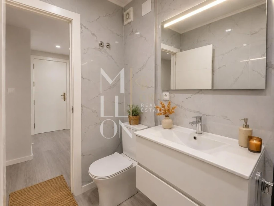 Apartamento T2 para Venda em Corroios Foto 14