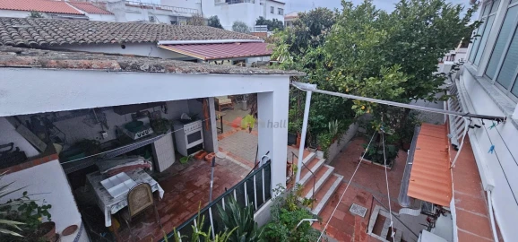 Moradia T4 para Venda em Nossa Senhora das Neves