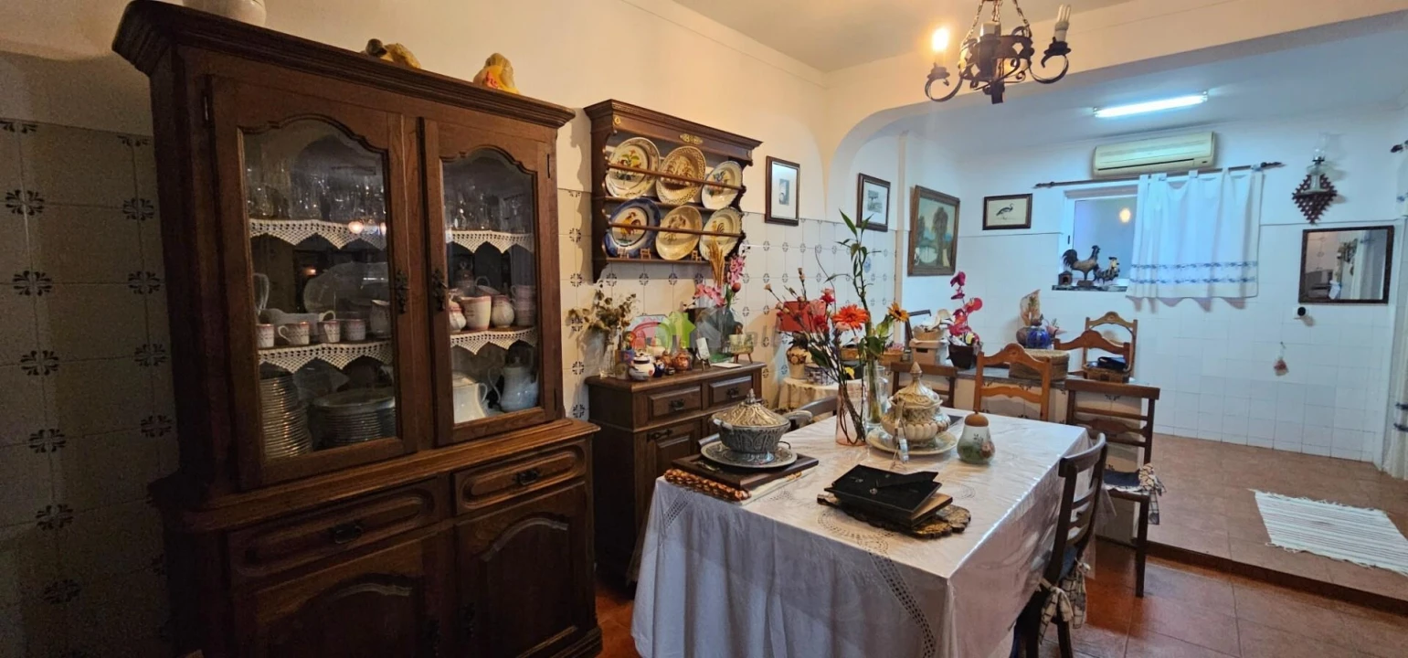 Moradia T4 para Venda em Nossa Senhora das Neves Foto 19