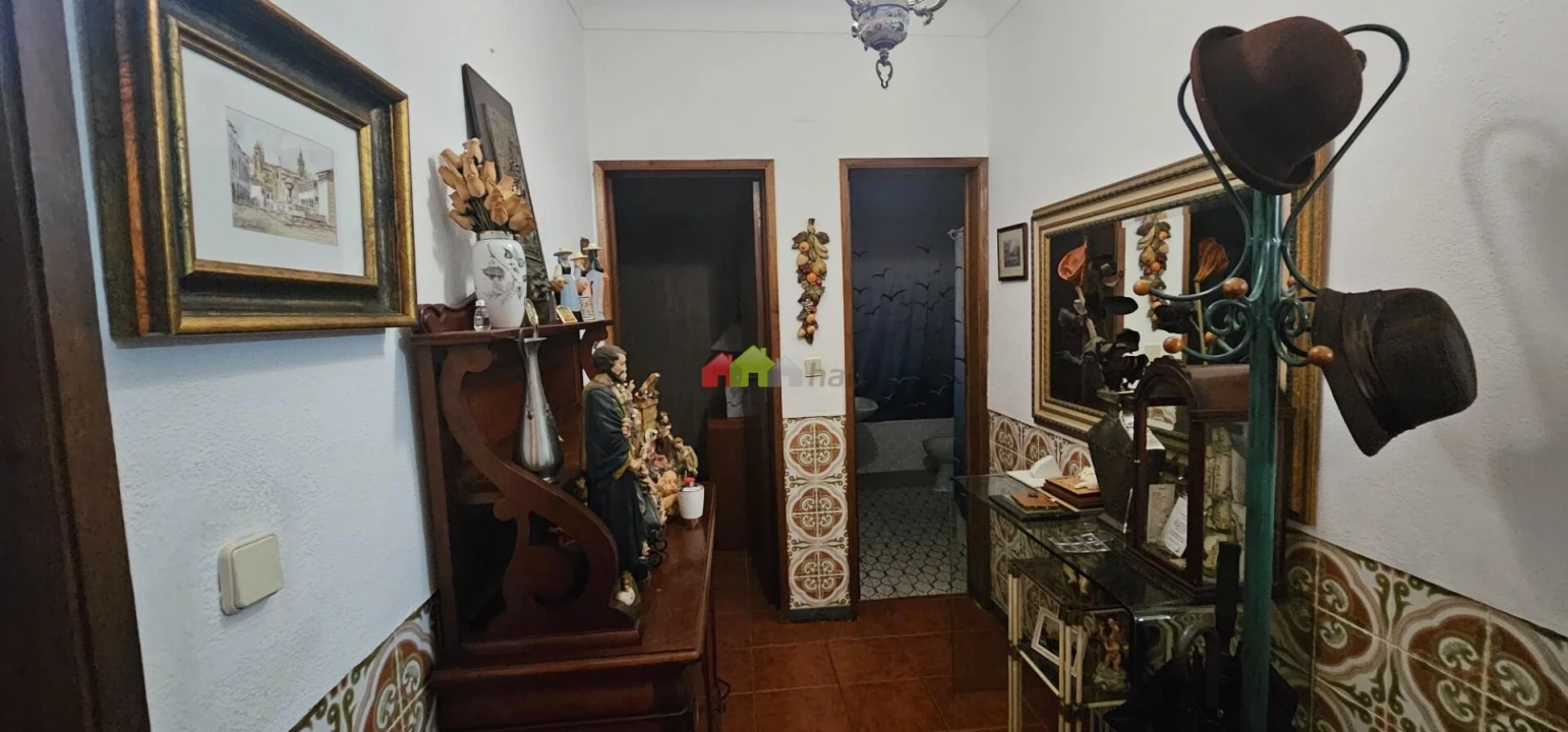 Moradia T4 para Venda em Nossa Senhora das Neves Foto 11
