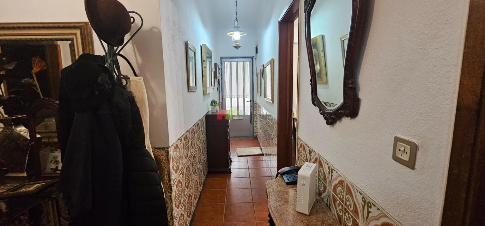 Moradia T4 para Venda em Nossa Senhora das Neves Foto 5