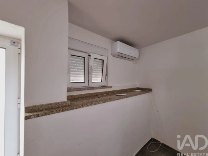 Moradia T2 para Venda em Mouraz e Vila Nova da Rainha Foto 11