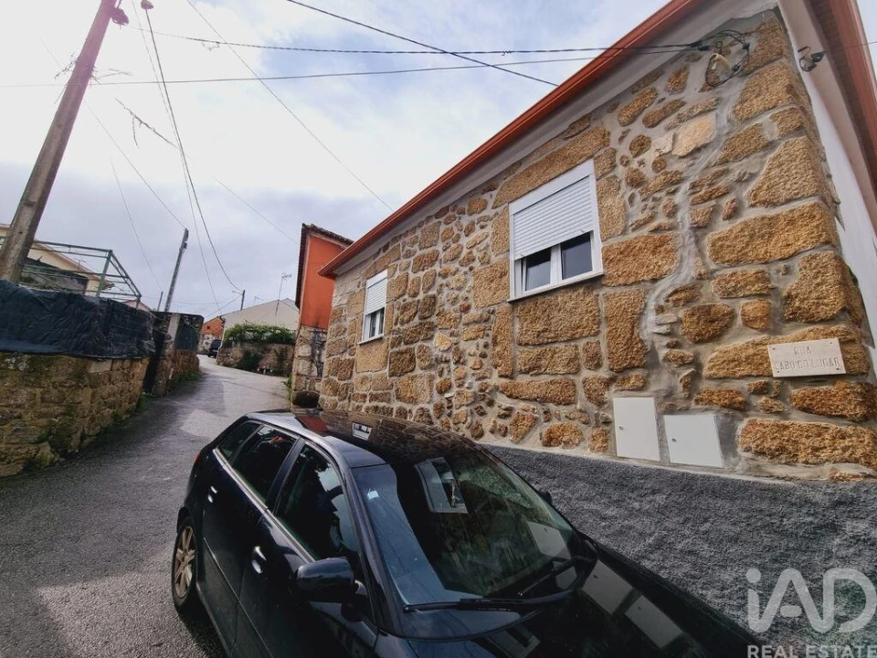 Moradia T2 para Venda em Mouraz e Vila Nova da Rainha Foto 18