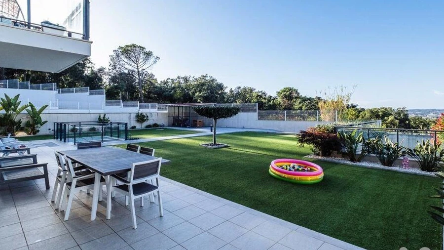 Apartamento T3 para Venda em Parceiros e Azoia