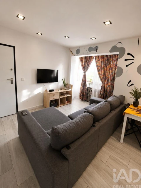 Apartamento T3 para Venda em Pontinha e Famões