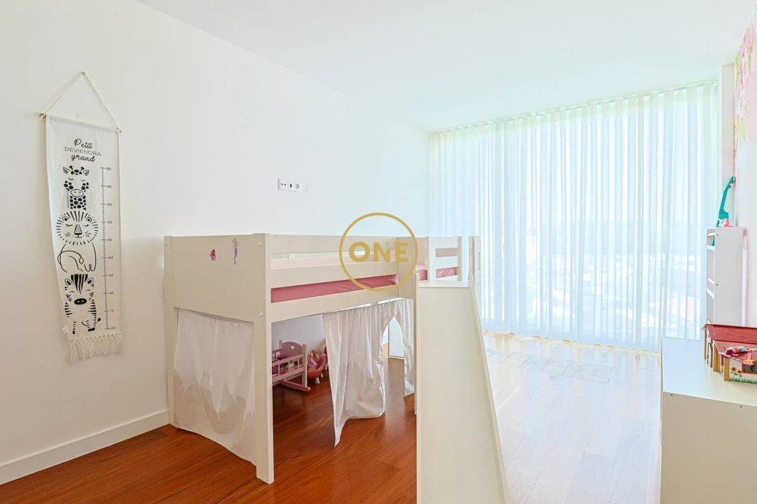Moradia T5 para Venda em Vila Nova de Famalicão e Calendário Foto 36