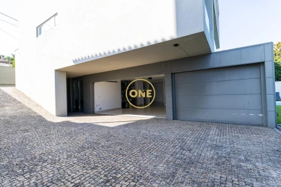 Moradia T5 para Venda em Vila Nova de Famalicão e Calendário