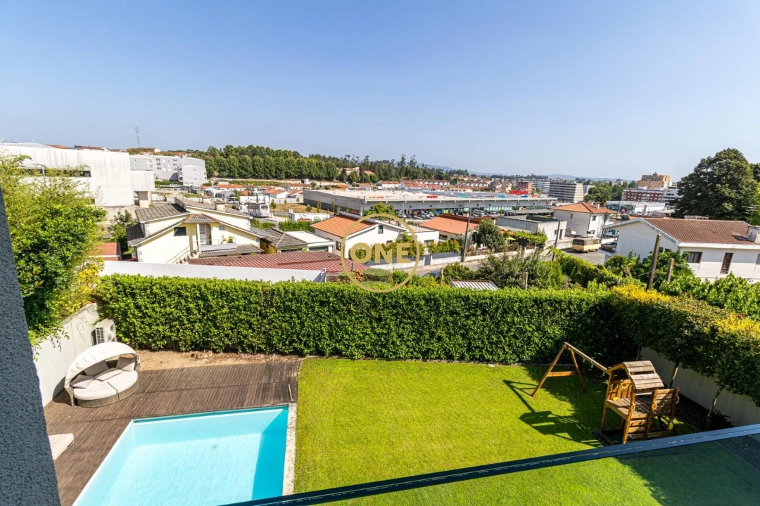 Moradia T5 para Venda em Vila Nova de Famalicão e Calendário Foto 42