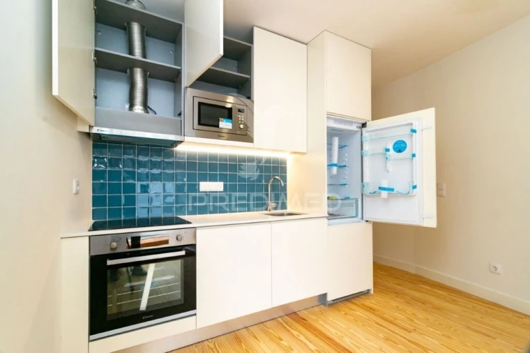 Apartamento T1 para Venda em Cedofeita, Santo Ildefonso, Sé, Miragaia, São Nicolau e Vitória Foto 5
