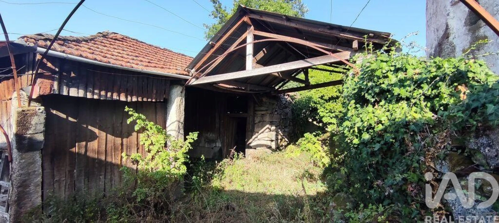 Moradia T2 para Venda em Mões Foto 5