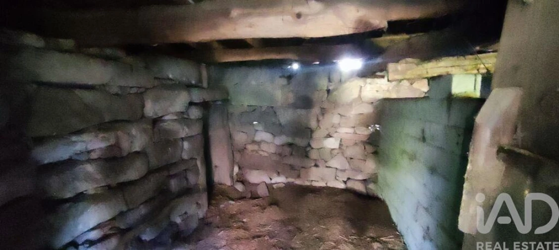 Moradia T2 para Venda em Mões Foto 16