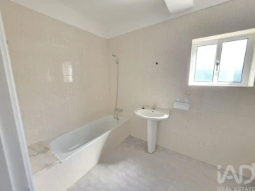 Apartamento T2 para Venda em Gondarem