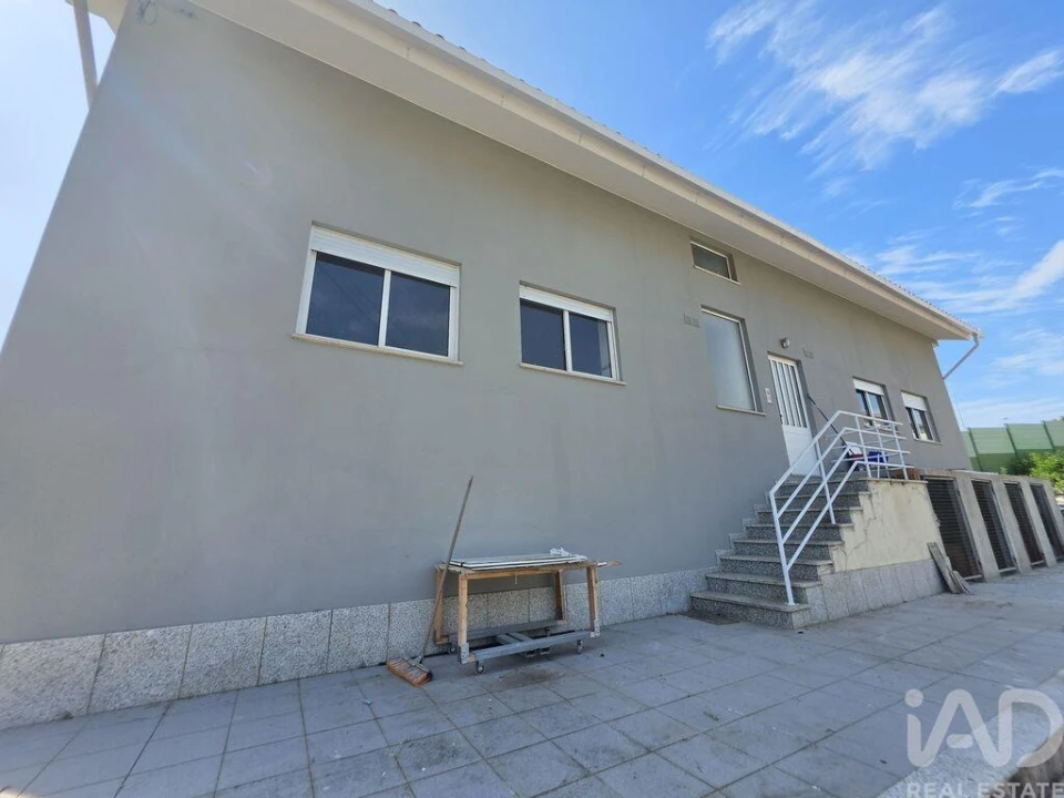 Apartamento T2 para Venda em Gondarem Foto 15