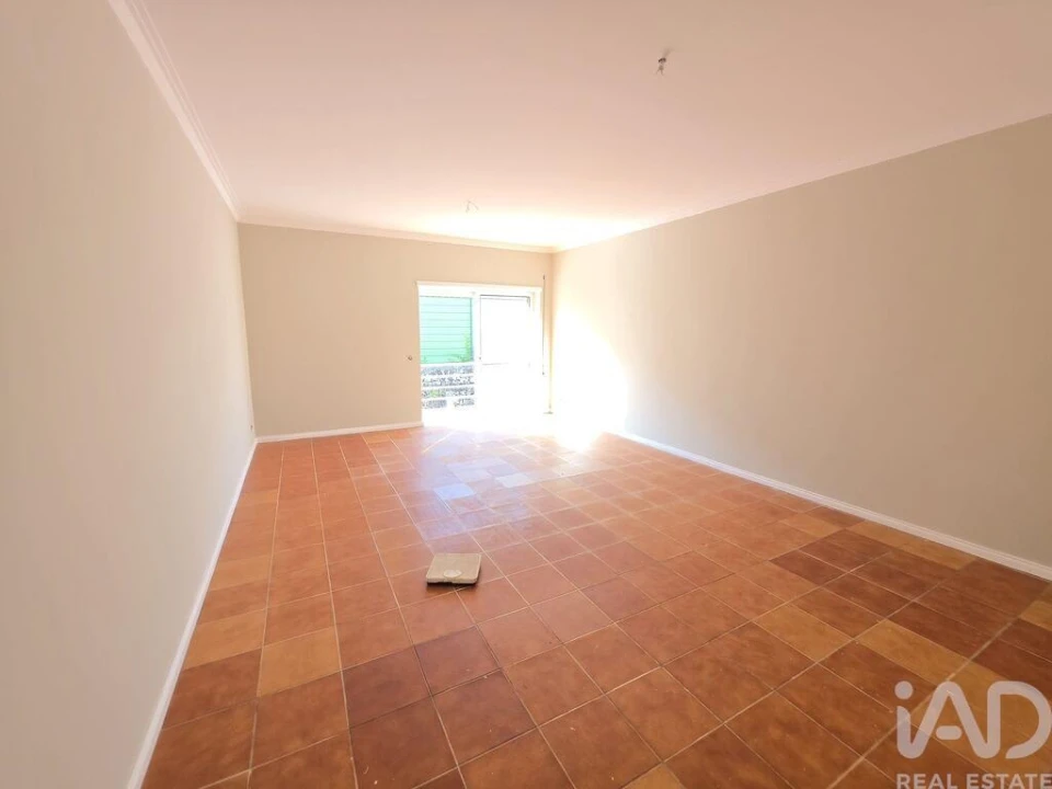Apartamento T2 para Venda em Gondarem Foto 11