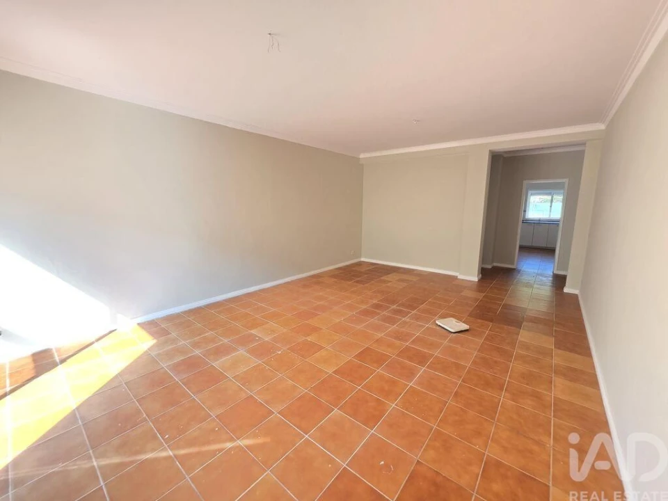 Apartamento T2 para Venda em Gondarem Foto 10