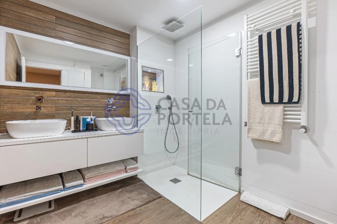 Apartamento T4 para Venda em Matosinhos e Leça da Palmeira Foto 44