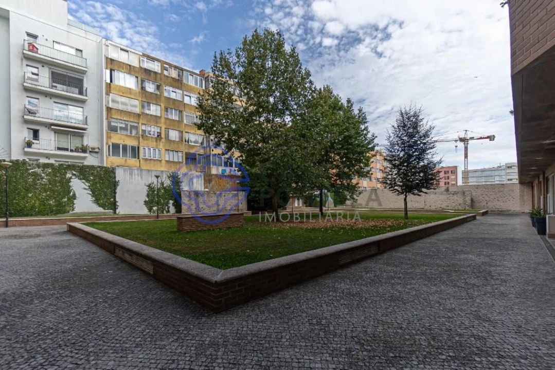 Apartamento T4 para Venda em Matosinhos e Leça da Palmeira Foto 1