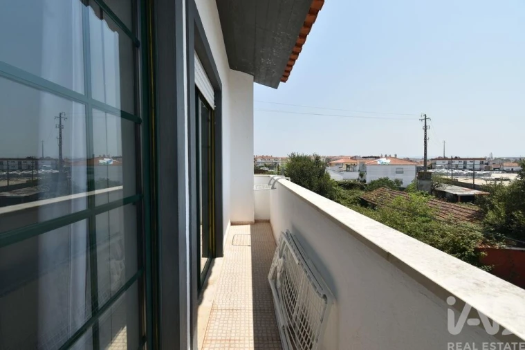 Apartamento T3 para Venda em Marinha Grande Foto 13