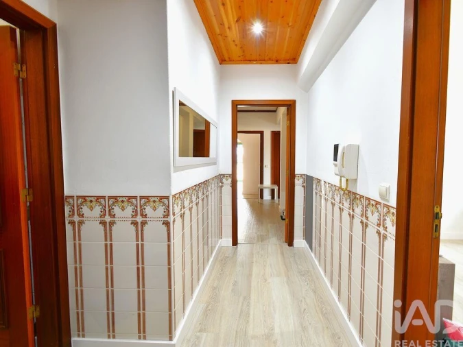 Apartamento T3 para Venda em Marinha Grande Foto 4