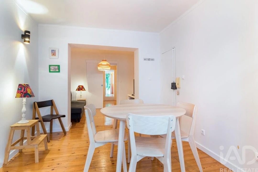 Apartamento T1 para Venda em Estrela Foto 5