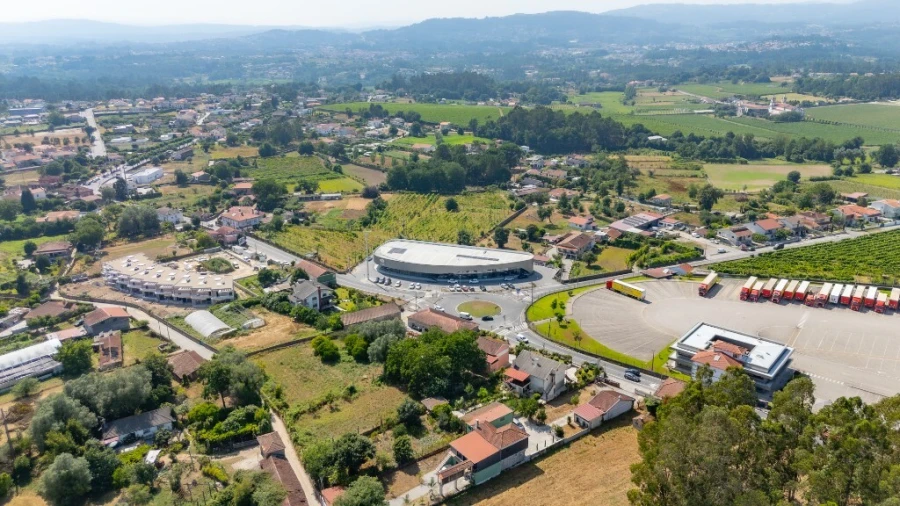 Armazém para Arrendamento em Rendufe Foto 5