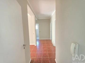 Apartamento T2 para Venda em Gondarem