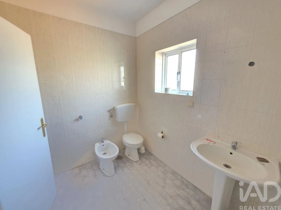 Apartamento T2 para Venda em Gondarem Foto 10